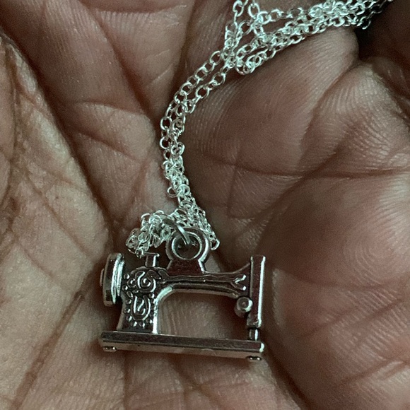 Pendant Necklace - Picture 5 of 5